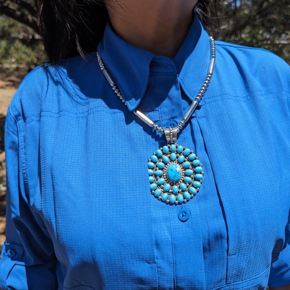 Navajo Pearls & Sleeping Beauty Cluster Turquoise Necklace Medallion‎ Pendant*** - Picture 3 of 13
